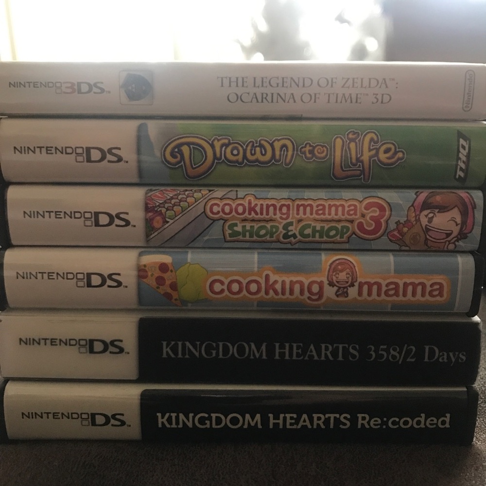 Nintendo 3DS - Picture 2 of 3